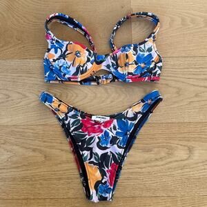 Rumored - Wynwood Underwire Floral Bikini Top & Bottoms Set Black Blue Yellow